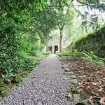 The Gardener's Bothy בית נופש *
