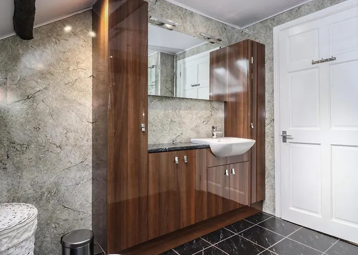 The Gardener's Bothy *